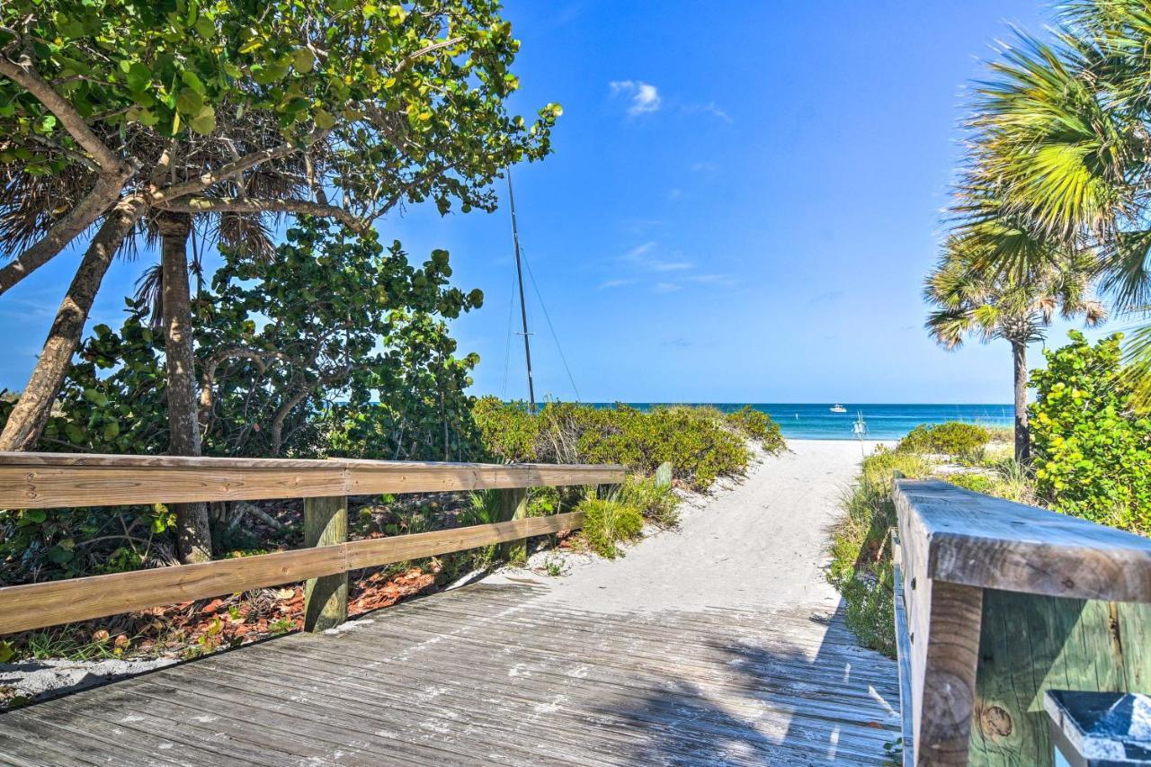 קלירווטר ביץ' Indian Rocks Beach Unit - Steps From The Shoreline מראה חיצוני תמונה